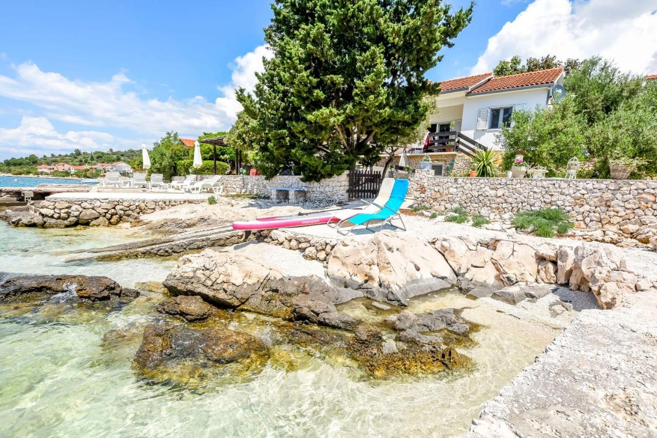 فيلا House Spirit Of The Sea Ražanj المظهر الخارجي الصورة